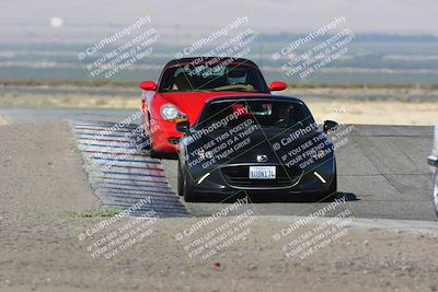 media/Sep-15-2024-Speed Ventures (Sun) [[7a54f7ed2f]]/Yellow Group/Session 1 (Outside Grapevine)/